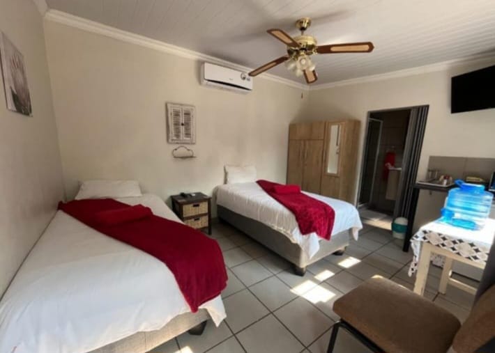 7 Bedroom Property for Sale in Belgravia Northern Cape